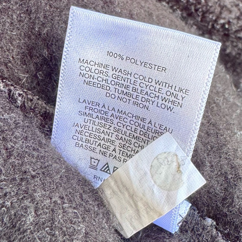 BUNDLE Express Cream & Black Sherpa Jackets - Picture 9 of 16